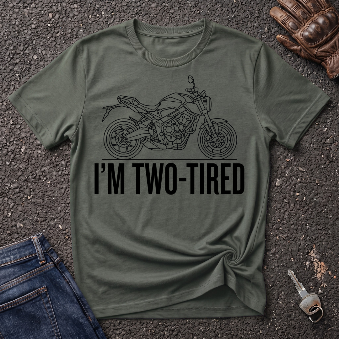 Two-Tired - Minimal  T-shirt